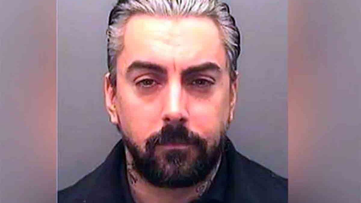 Ian Watkins, ex frontman dei Lostprophets, ucciso in carcere: aveva 48 anni