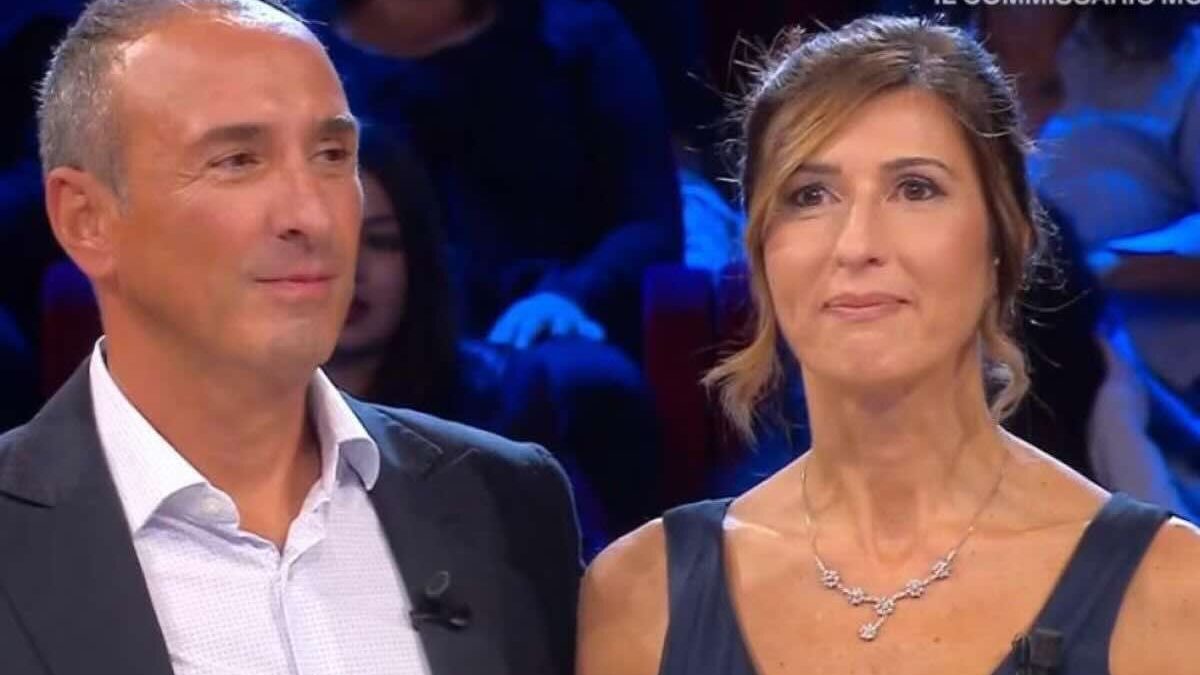 Affari Tuoi, Laura e il marito in gara per la figlia. Com’è finita la partita