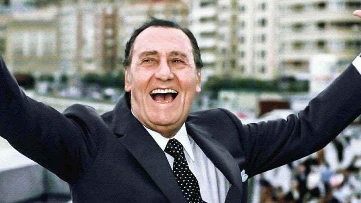 Alberto Sordi, in vendita la prestigiosa villa a Formia: ecco quanto costa