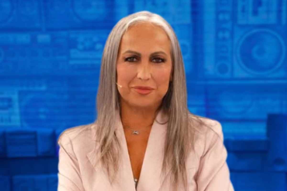Anticipazioni Amici 25, imbarazzo per la Celentano, sfide e classifiche: cosa accadrà nella prossima puntata