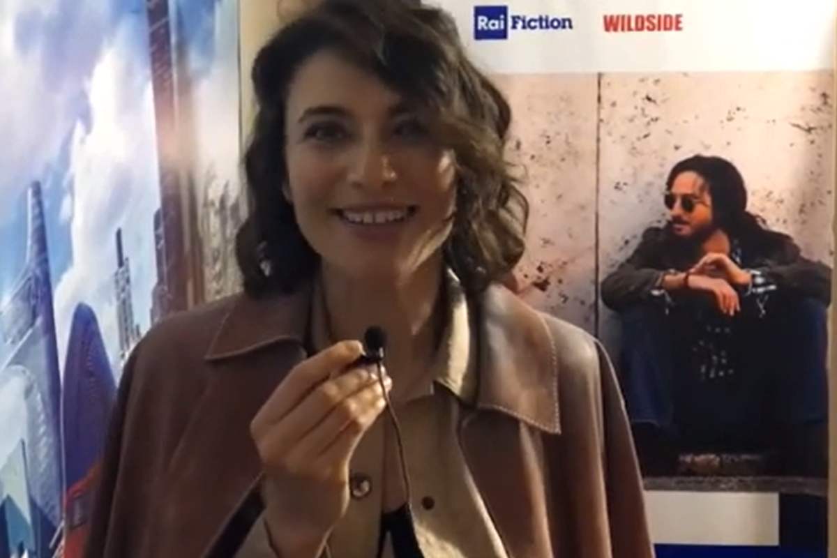 Anna Foglietta acqua e sapone