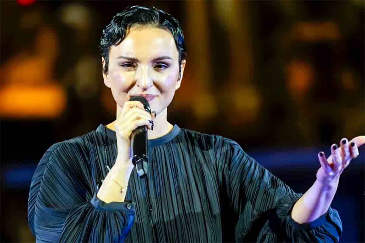 Intervista ad Arisa, leggerezza e verità: “Tornare a The Voice Senior per ascoltare davvero”