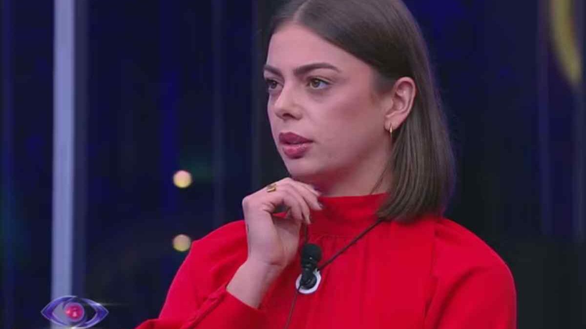 Grande Fratello, chi è Benedetta Stocchi: età, dove vive, lavoro, studi, vita privata. Tutto su di lei