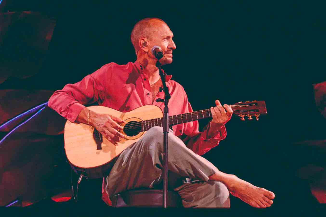 Biagio Antonacci annuncia Unplugged 2026: quaranta concerti in quattro arene storiche