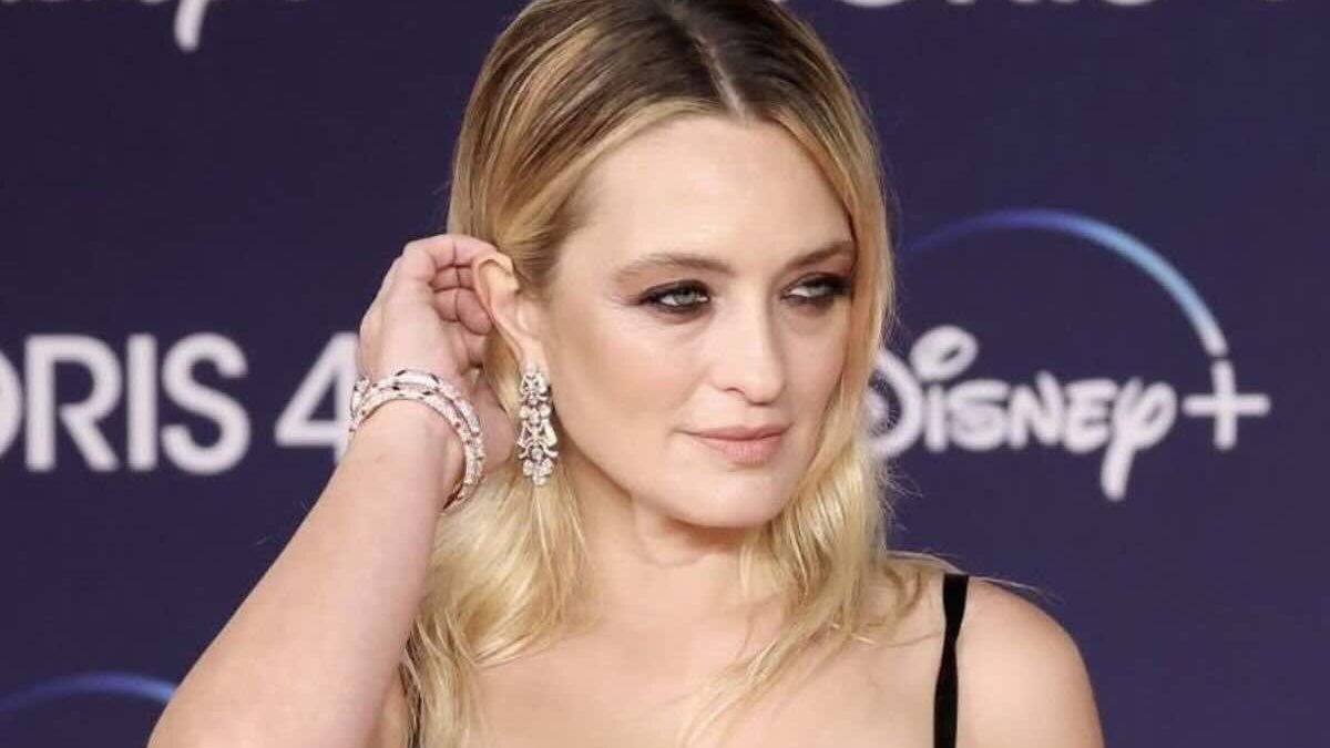 Carolina Crescentini: età, dove vive, fidanzato famoso, laurea. Tutto sull’attrice