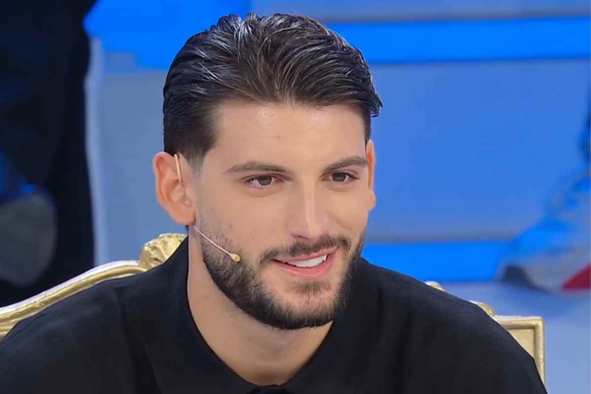 Uomini e Donne spoiler, la segnalazione su Ciro e la corteggiatrice scatena lo studio