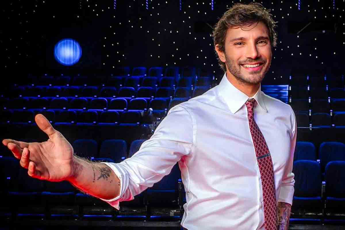 Stefano De Martino si ferma: perché stasera 16 novembre non va in onda Affari Tuoi