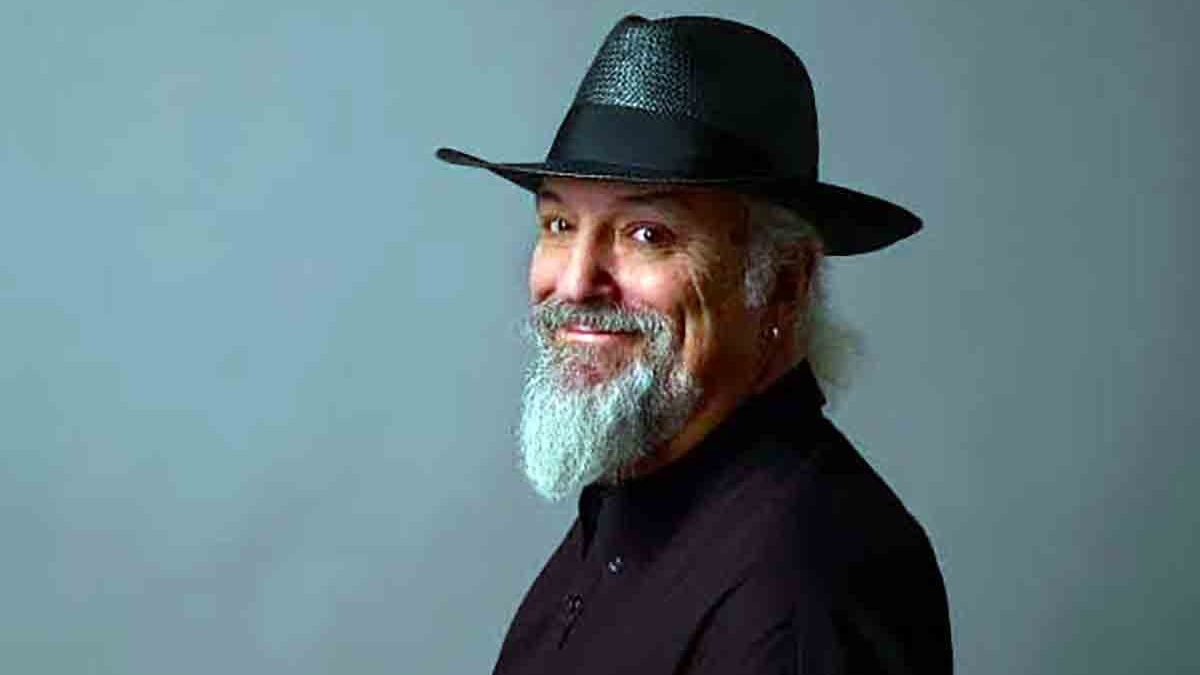 Eugenio Finardi, la musica è ancora ribelle: “Sereno sul mio palco, come poche volte nella vita”