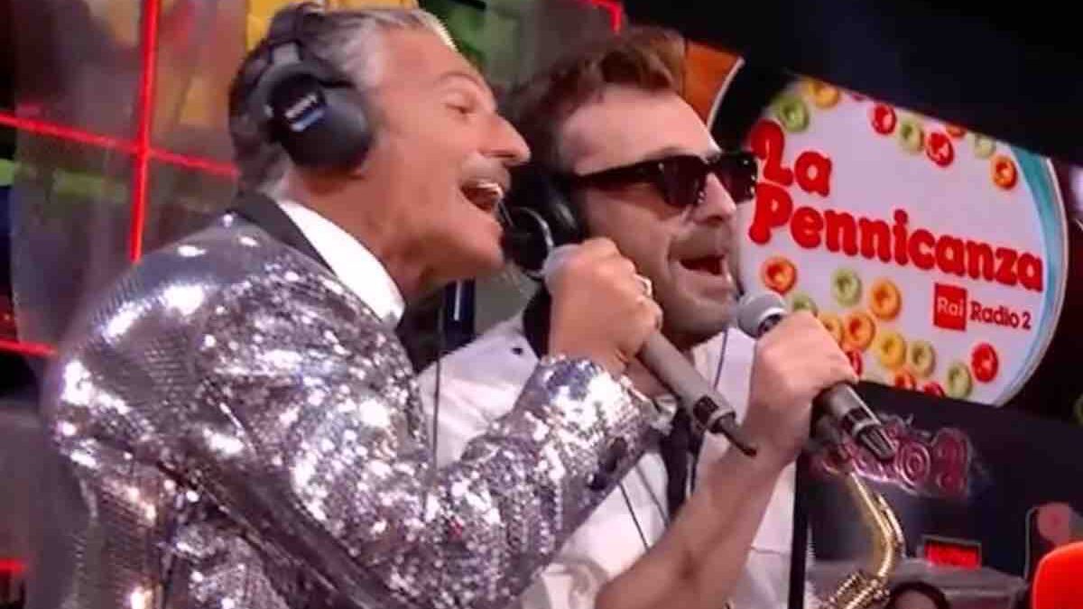 Fiorello e Arbore, da Quelli della Notte a La Pennicanza con Cremonini: un’ispirazione che non finisce mai tra radio e tv