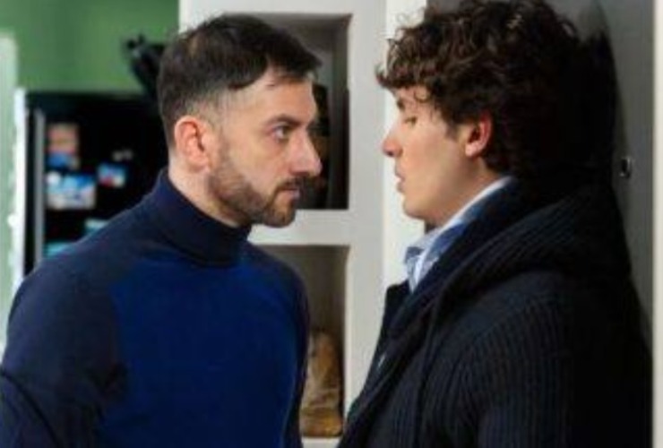 Guerra tra Vinicio e Gennaro in Upas