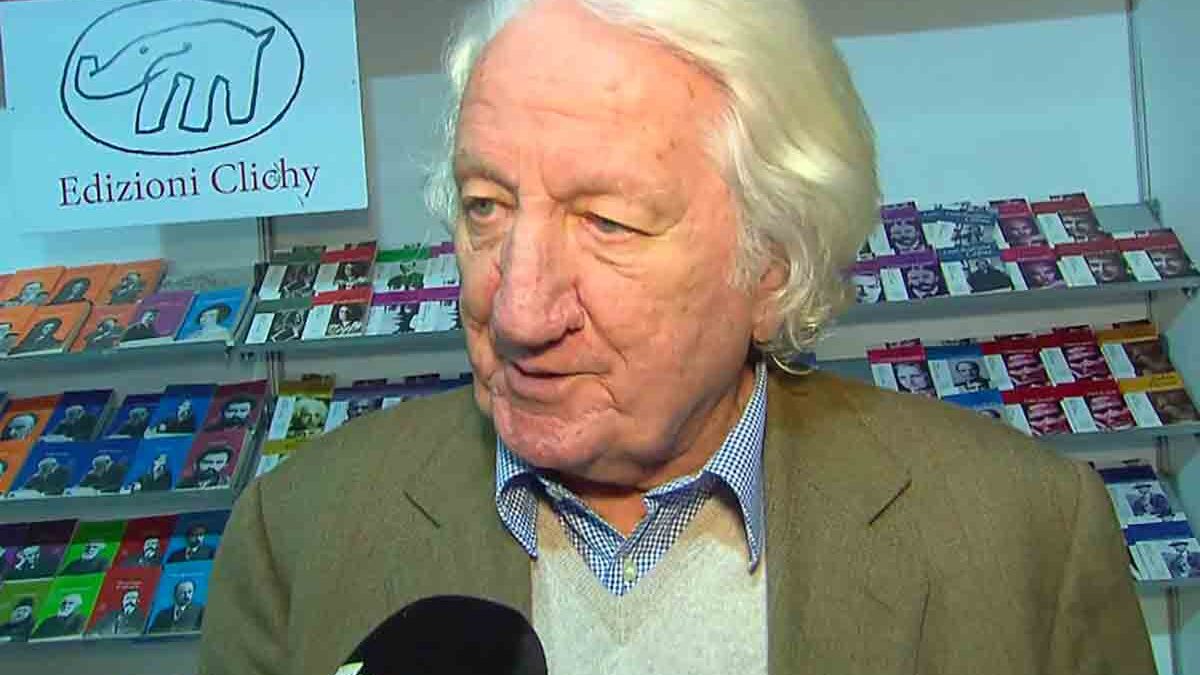 Addio a Giorgio Forattini, il “re della satira” che con le sue vignette ha parlato anche alla TV