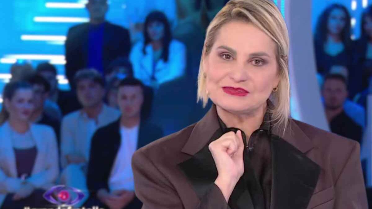 Grande Fratello, dietrofront: stop ai raddoppi, ecco perchè