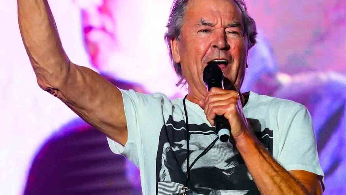 Ian Gillan, preoccupazione per la salute del mito dei Deep Purple che pensa al ritiro