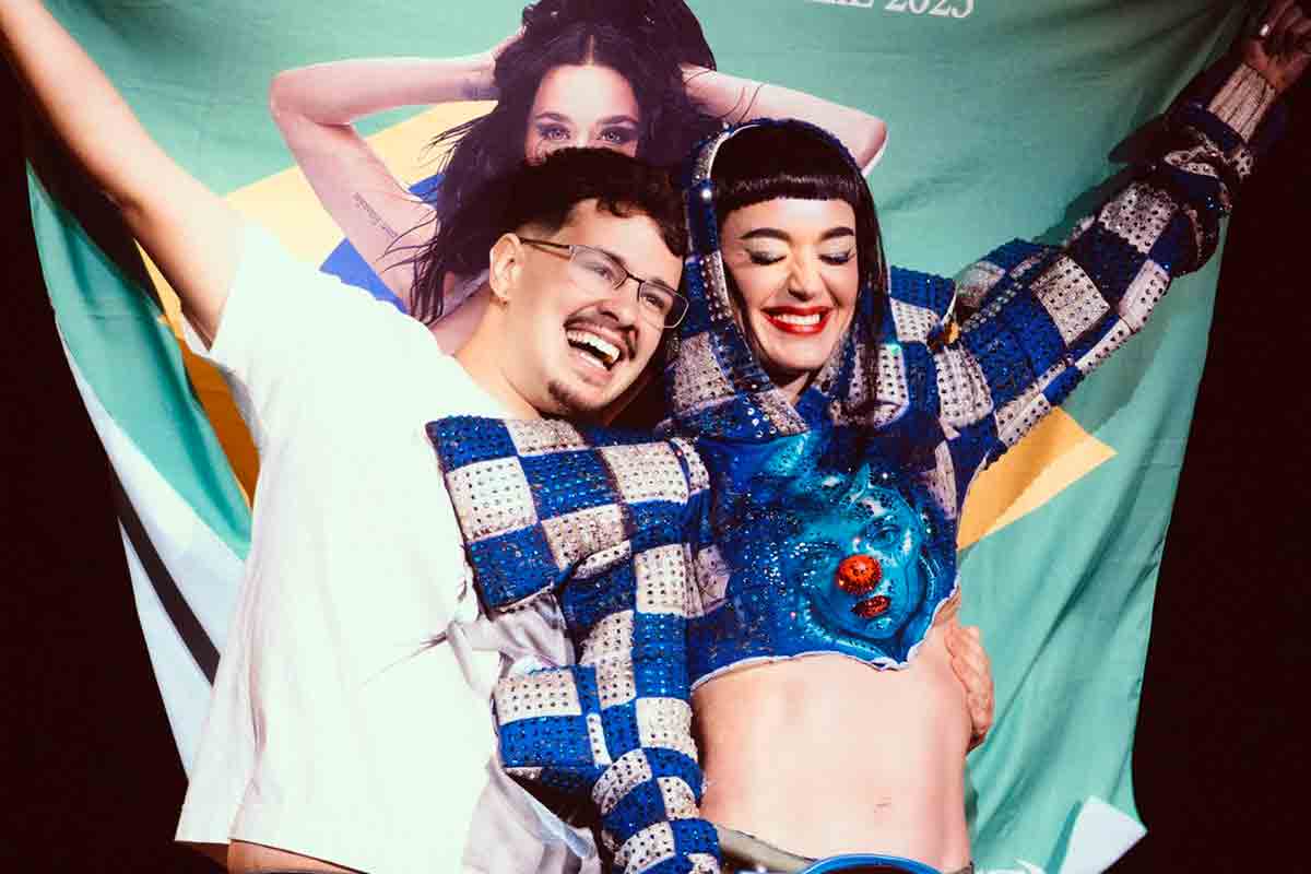 Katy Perry a Bologna, grande attesa per lo show del Lifetimes Tour | Orario, scaletta e curiosità