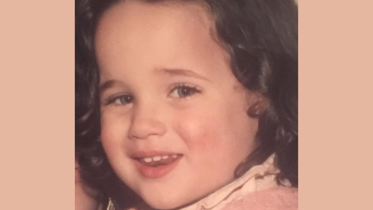 Qui solo una bambina sorridente: oggi è un’attrice bravissima. L’avete riconosciuta?
