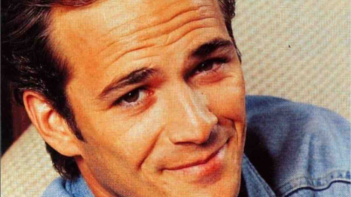 I’m Luke Perry, l’altra faccia di un’icona: il documentario sulla star di Beverly Hills 90210 distrugge i luoghi comuni dello show business americano