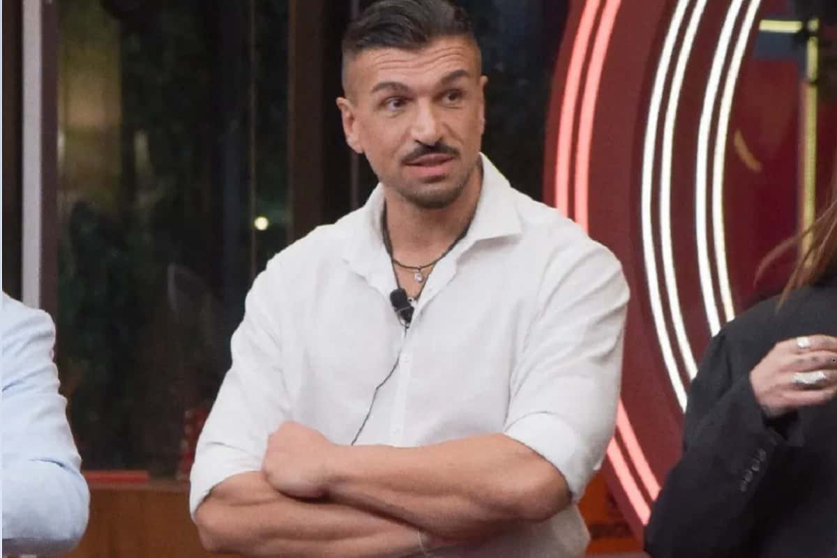 chi è matteo azzali del grande fratello
