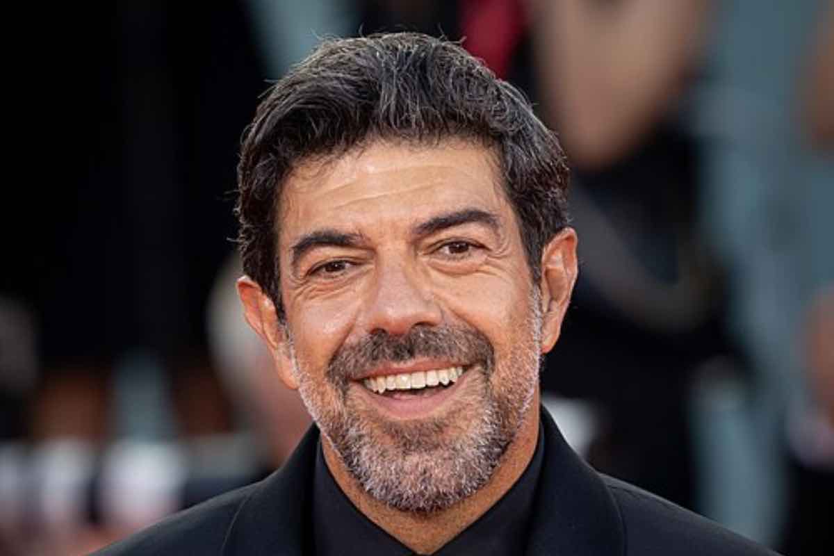 Pierfrancesco Favino e le imitazioni: una “trappola” tutta televisiva