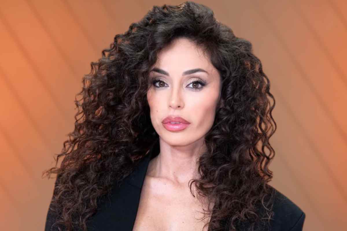 Raffaella Fico: età, l’addio a Balotelli, la figlia Pia, lavoro e studi, dove vive, la chirurgia, profilo Instagram