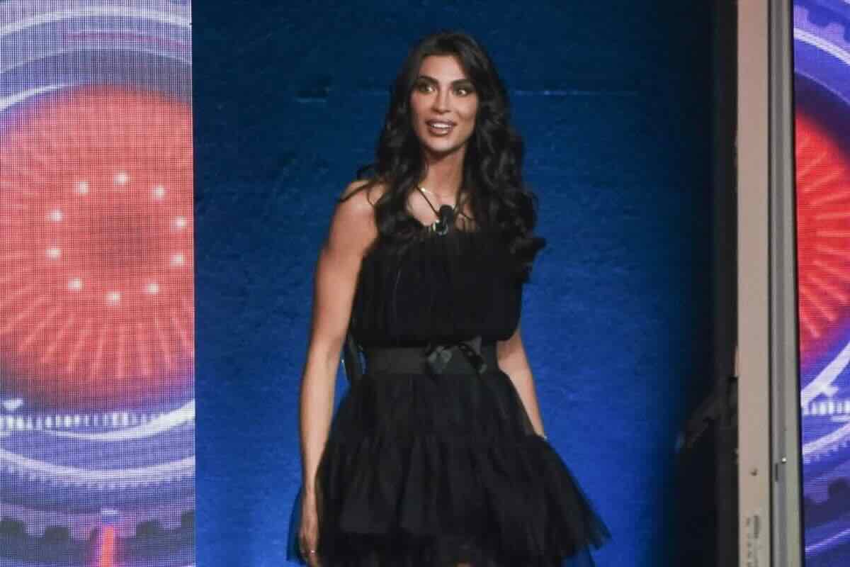 Rasha Younes chi è