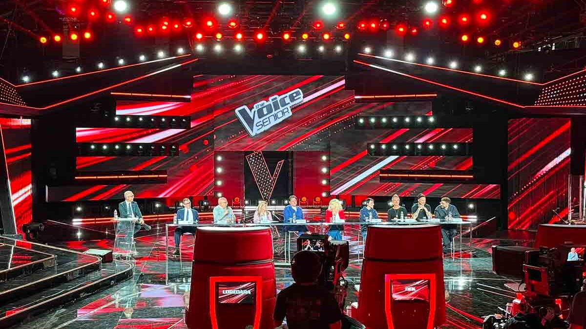 The Voice Senior torna su Rai 1: musica, storie e una nuova giuria per i talenti over 60