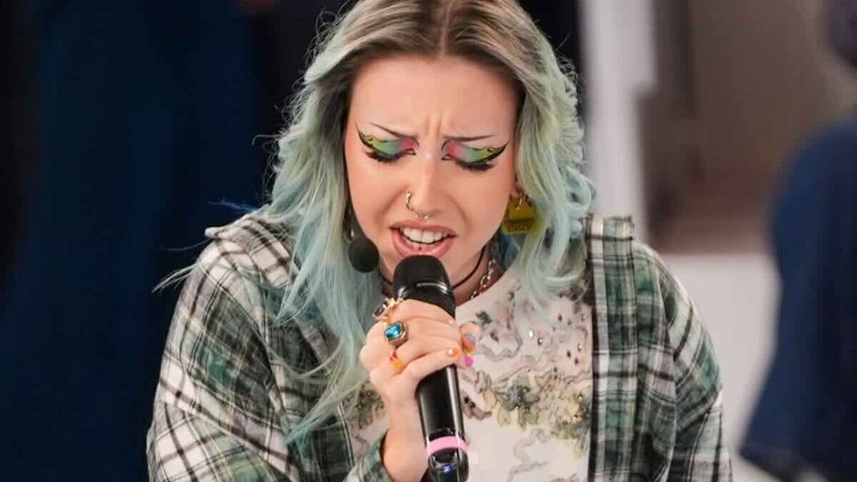 Amici 25, chi è Valentina Pesaresi: età, dove vive, fidanzato, Instagram. Tutto su di lei