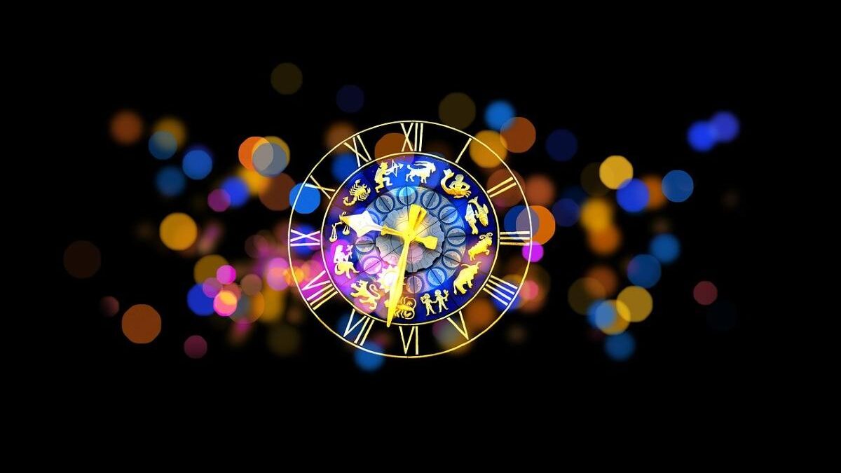 Oroscopo, domani arriva una svolta astrale: ecco il mantra che apre le porte alla fortuna. Un segno supera tutti