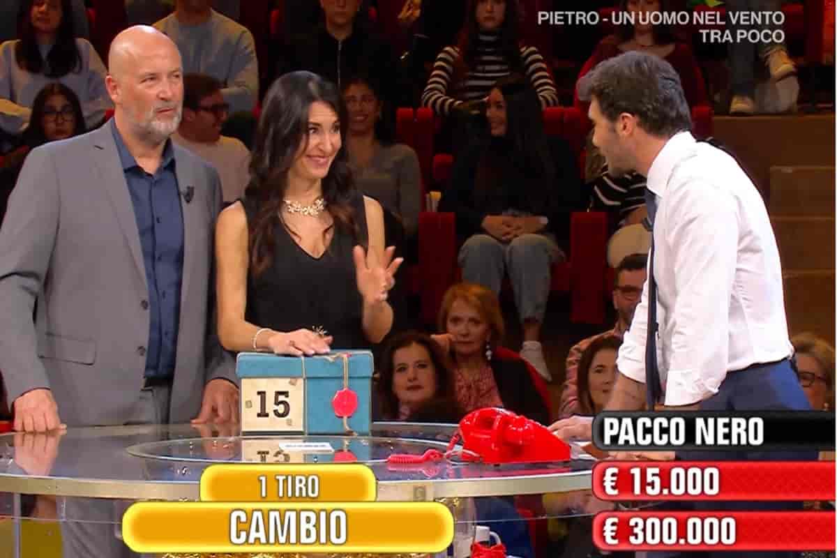 Affari tuoi, finale con “sorpresa” per Elena: la puntata si chiude in modo enigmatico
