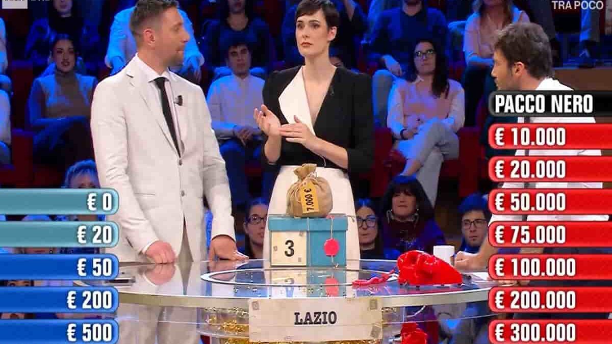 Affari tuoi: quanto ha vinto Camilla del Lazio stasera 21 dicembre 2025