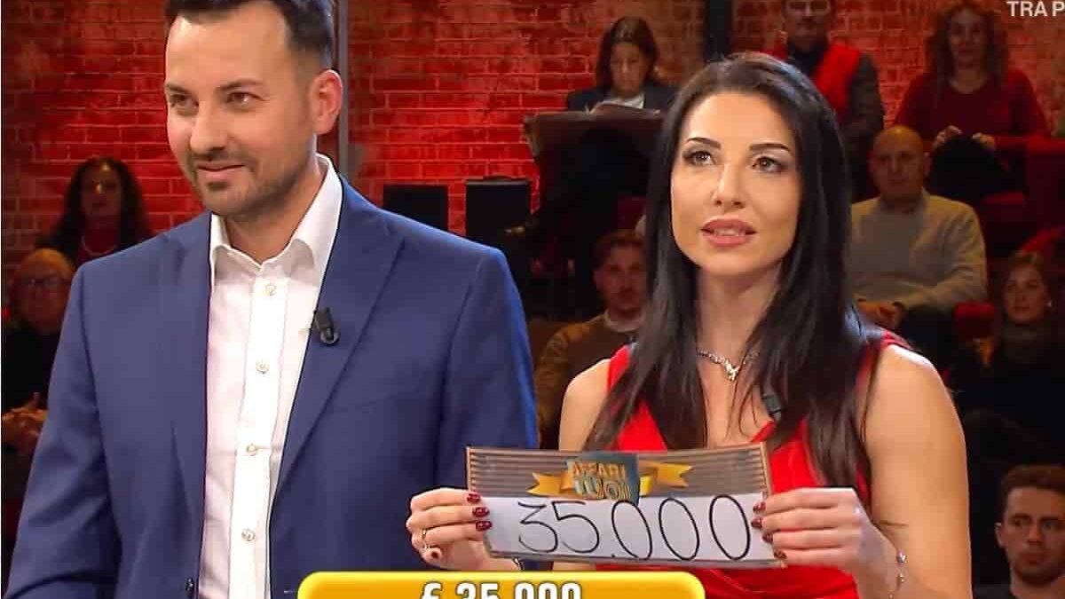 Affari tuoi: quanto hanno vinto nella puntata di oggi 28 dicembre 2025