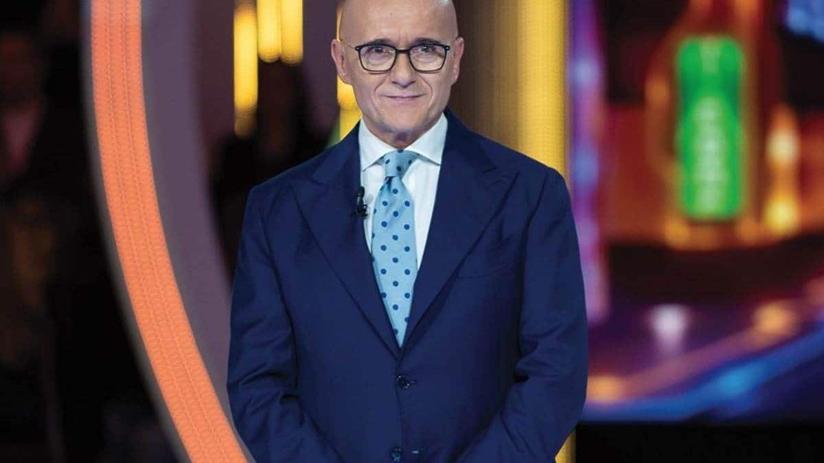 Alfonso Signorini: età, laurea, dove vive, fidanzato, il futuro a Mediaset