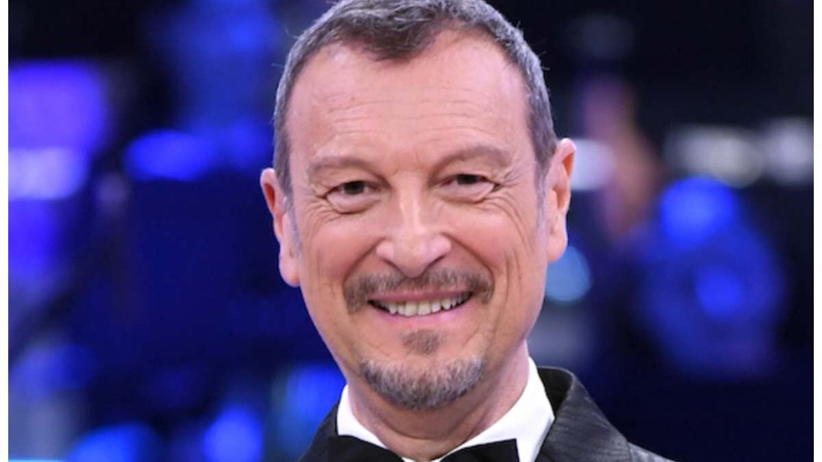 Amadeus, la Rai rivela la sua posizione sul rientro in azienda del conduttore