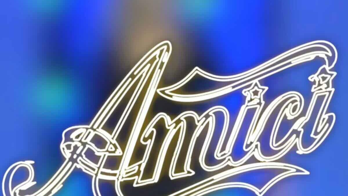 “Detesto il mio corpo”: lo sfogo dell’ex allieva di Amici