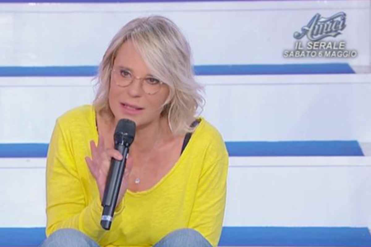 Uomini e Donne, le anticipazioni a sorpresa: tronista vicina alla scelta? Arriva il “no” del corteggiatore