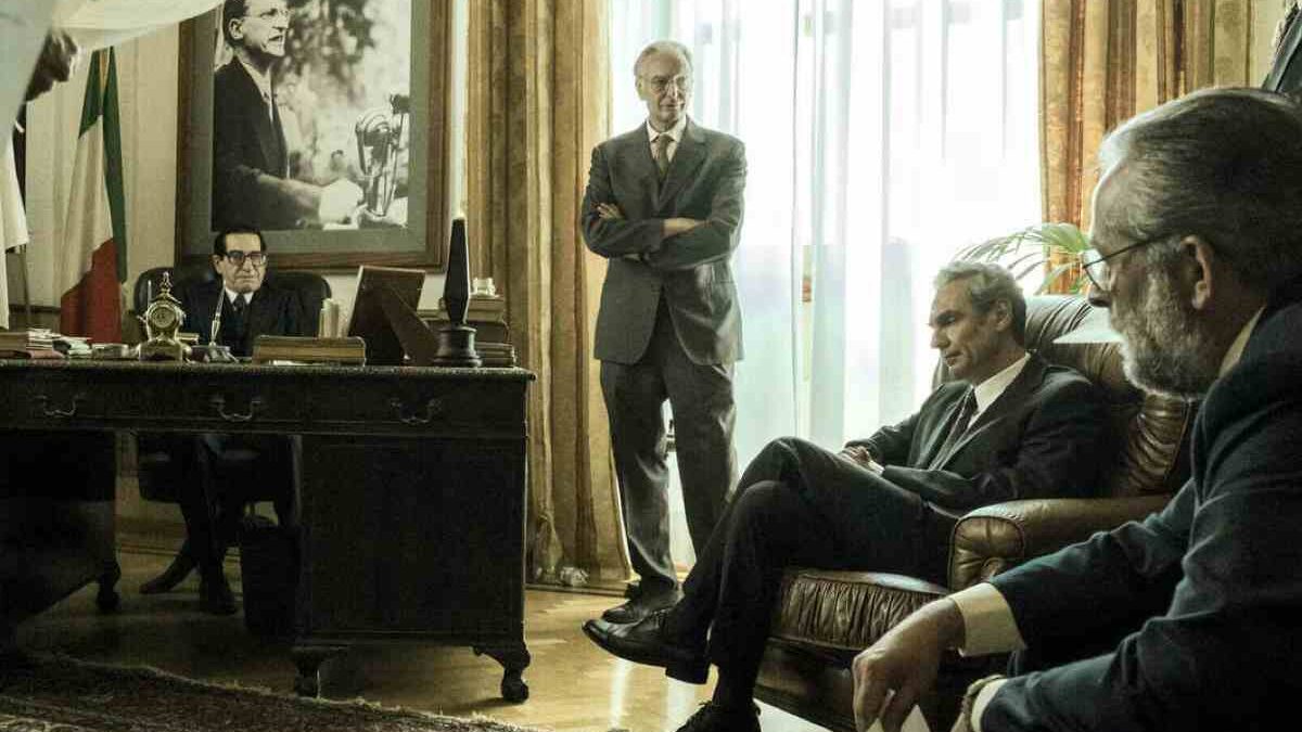La serie italiana che ha stregato il New York Times: “tra le migliori del 2025” e puoi vederla gratis su Raiplay