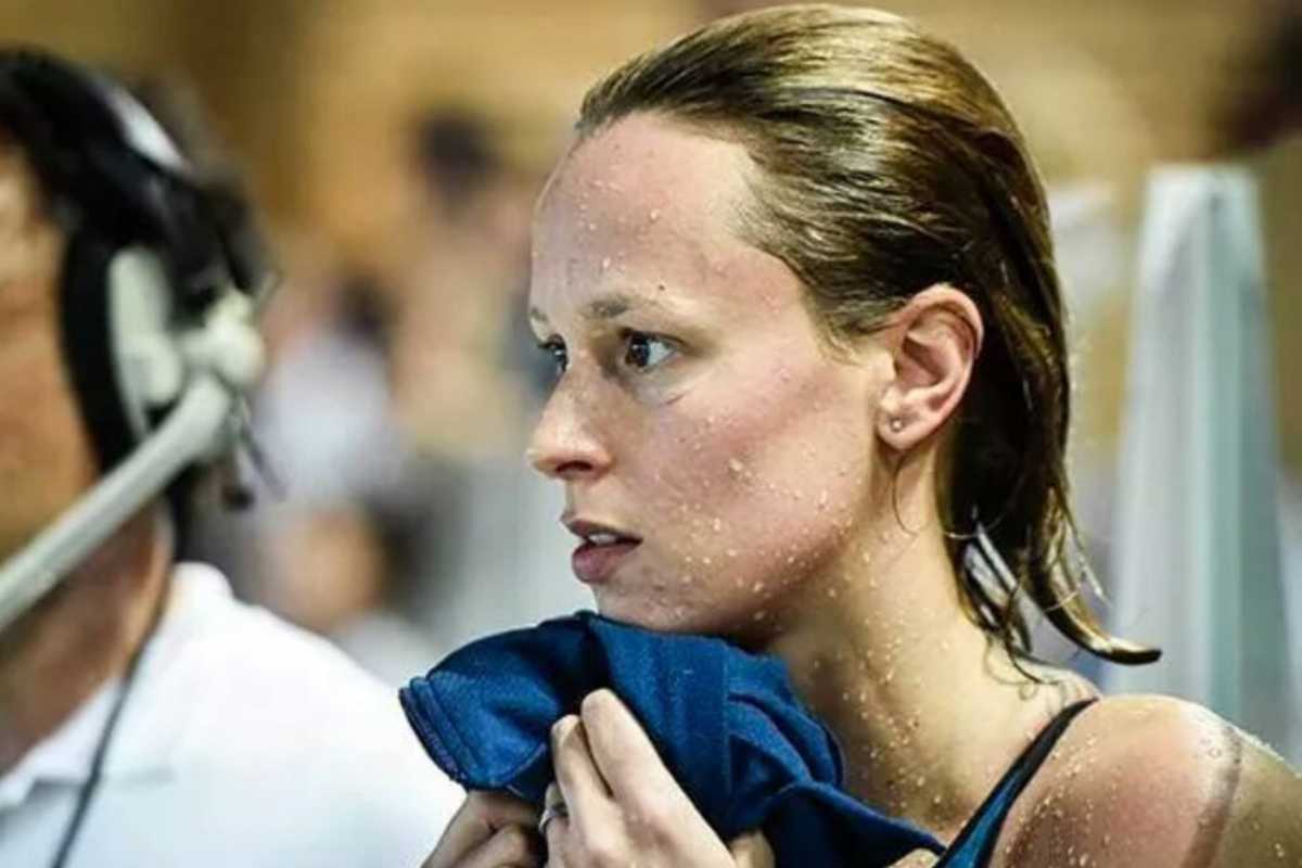 “Faremo gli accertamenti”, Federica Pellegrini in ospedale accanto alla figlia. Cosa è successo