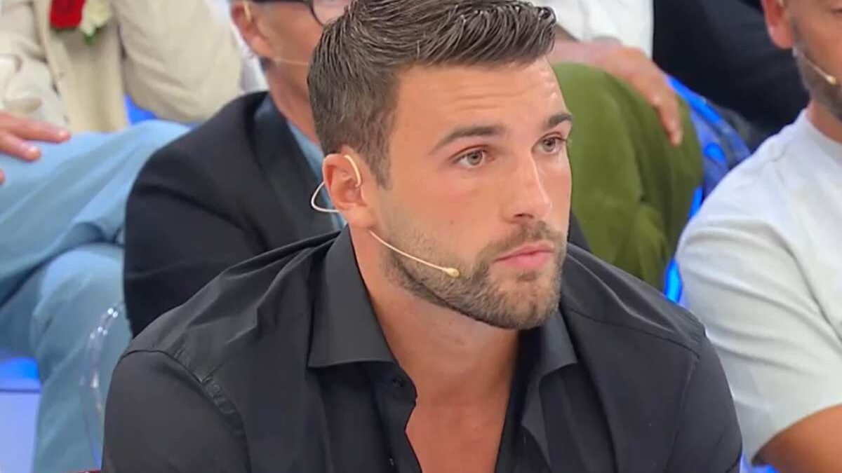Uomini e Donne, Flavio ha scelto: la risposta della corteggiatrice