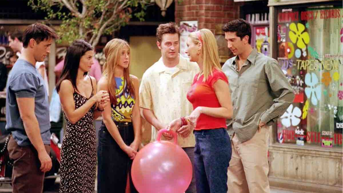 Friends, quali sono gli episodi di Natale della serie: tutte le puntate a tema natalizio