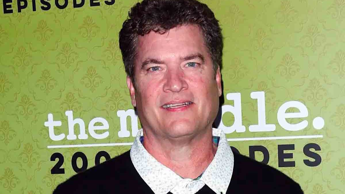 Addio a Pat Finn, volto di The Middle, Seinfeld e Friends: morto a 60 anni
