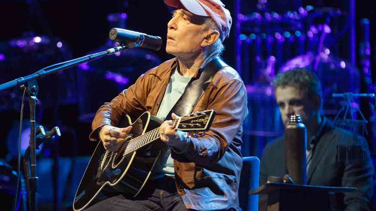 Paul Simon e il ritorno sul palco: perché il suo tour europeo conta davvero