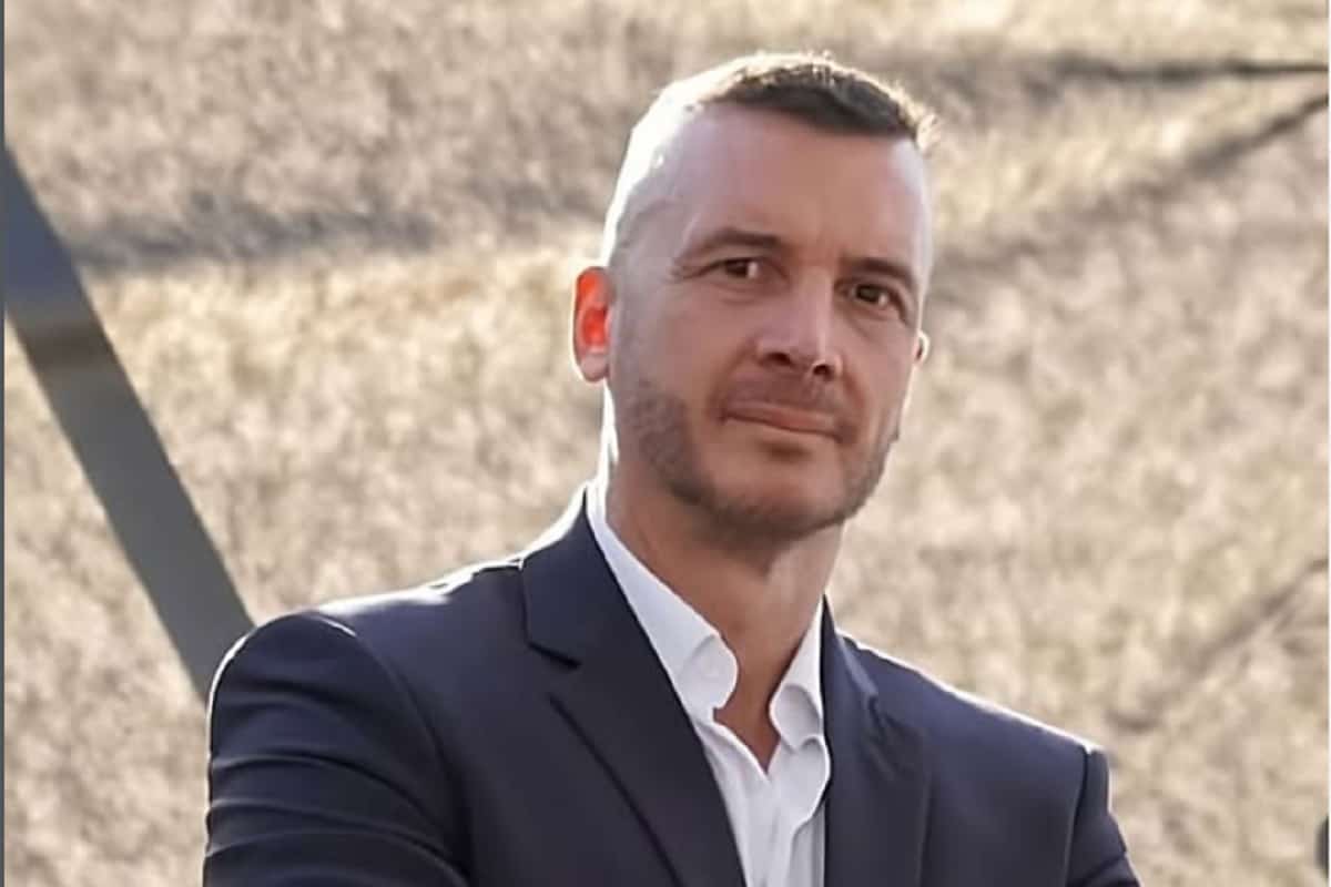 Rocco Casalino: laurea, età, carriera, il coming out : chi è l’ex gieffino ospite a Verissimo