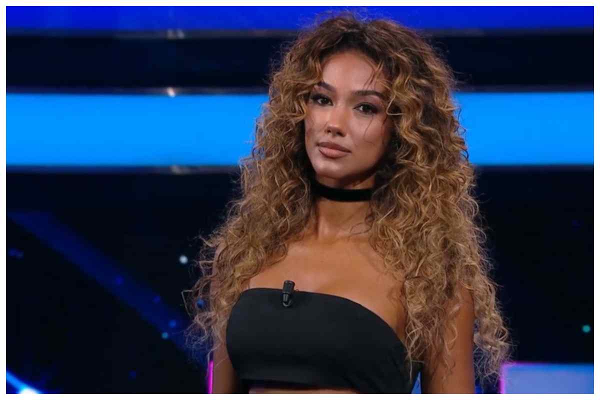 Samira Lui debutto alla conduzione