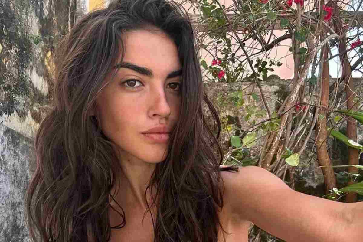Sara Barbieri, chi è la fidanzata di Fabrizio Corona, madre di suo figlio Thiago