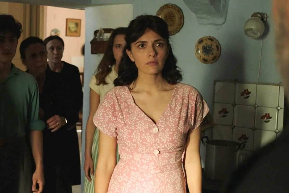 Dal Sud al Nord per salvare la famiglia: su Raiplay, gratis, una miniserie italiana che colpisce al cuore con Serena Rossi