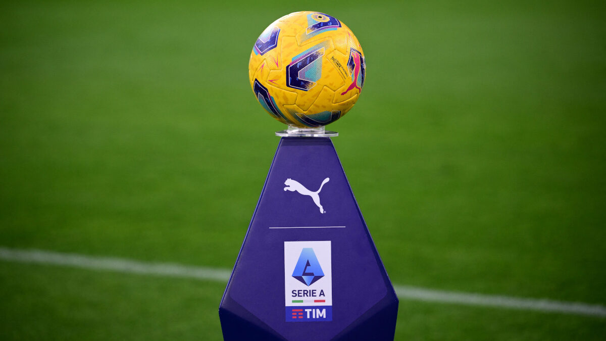 Calcio in chiaro, spunta anche Mediaset: Pier Silvio lo ammette “Ci penseremo”