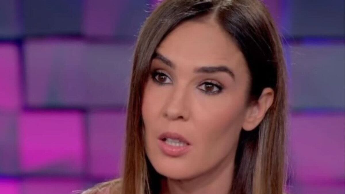 “Possiamo parlare d’altro?”, l’ospite gela Silvia Toffanin. Cosa è successo a Verissimo
