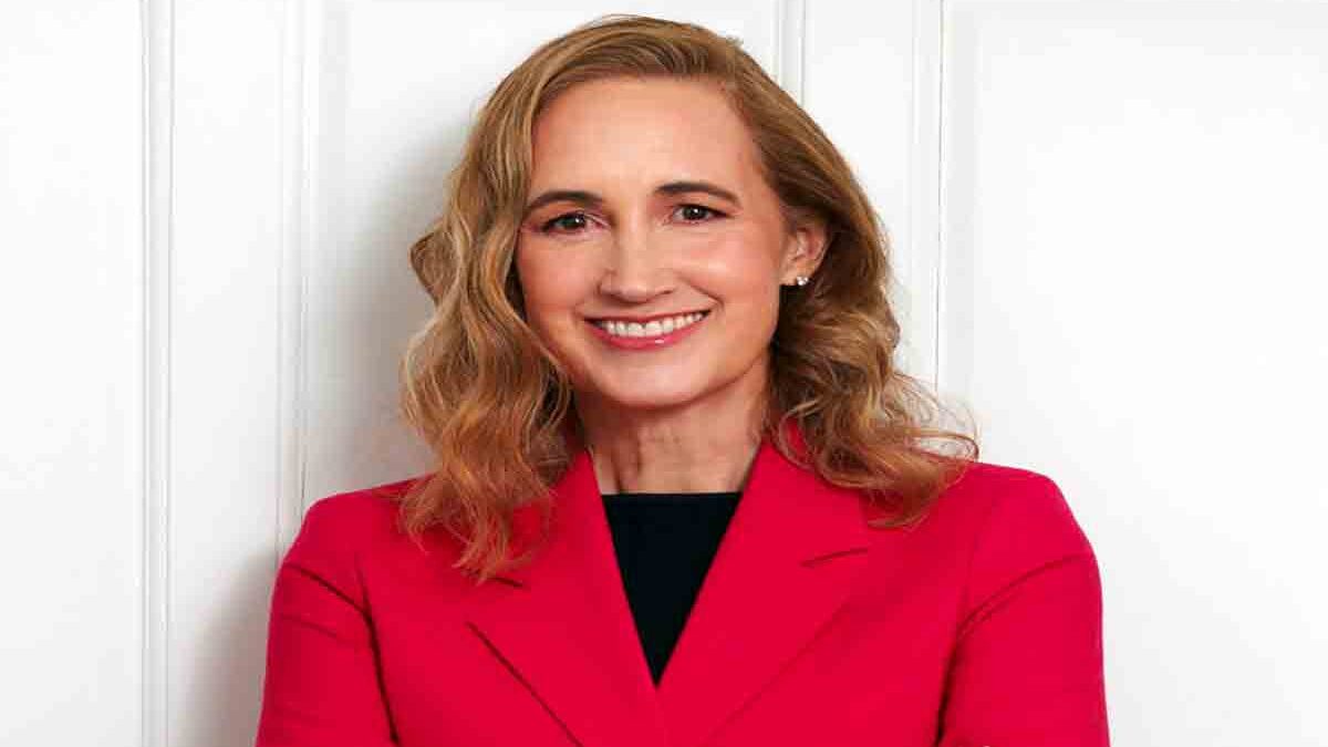 Addio a Sophie Kinsella, la mamma di I love shopping e regina della rom-com al cinema