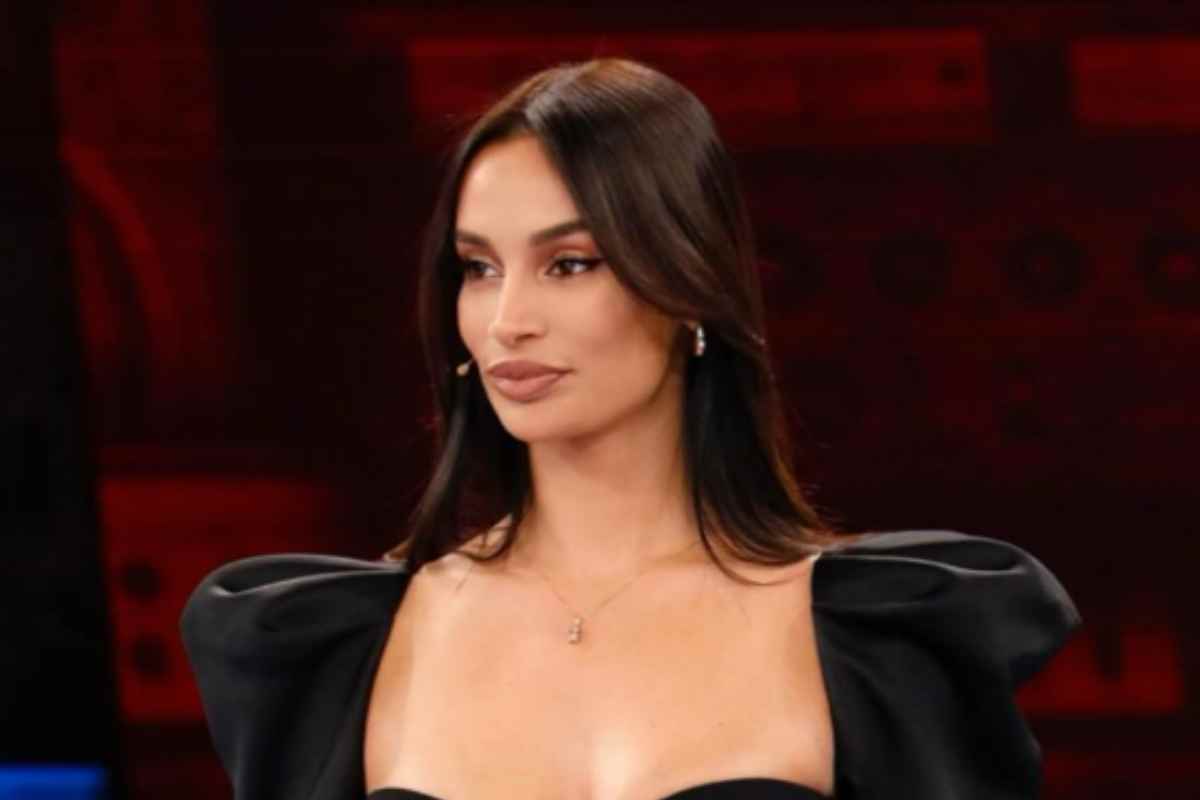 tocca amici perché è andata via