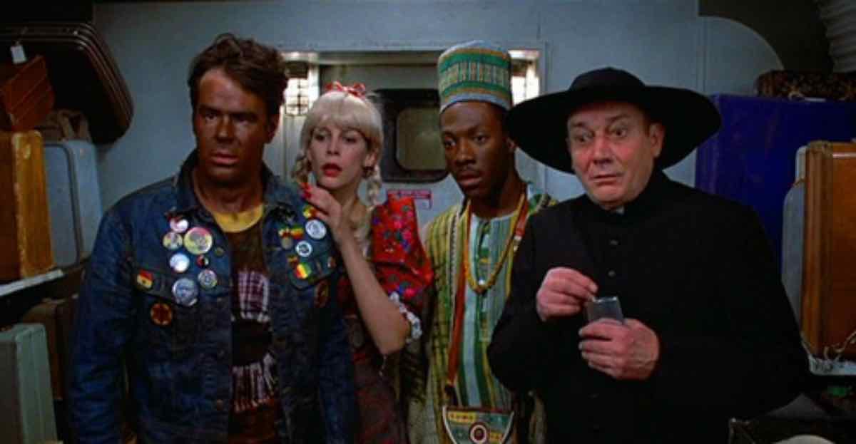 Una Poltrona per Due, molto più di una tradizione natalizia: i retroscena del film cult con Eddie Murphy e Dan Aykroyd