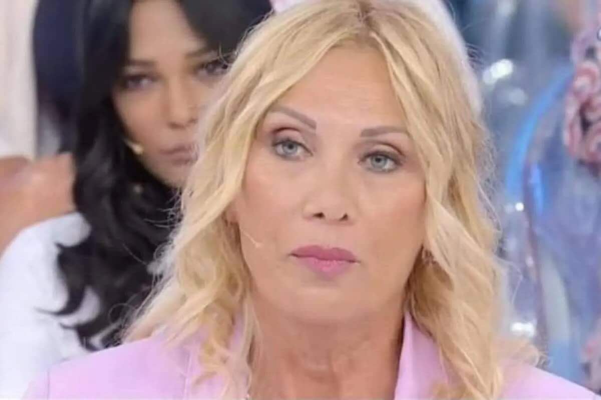 tina cipollari colpo di scena